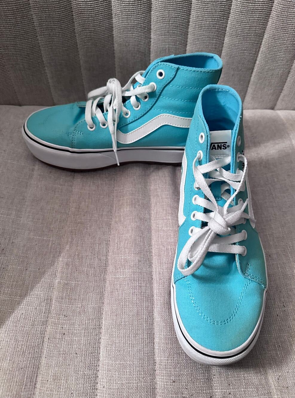 NWOB VAN'S FILMORE HI TAPERE AQUA BLUE WOMEN'S SNEAKERS; 7,5